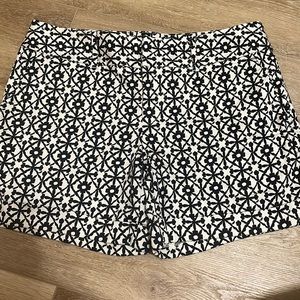 ADORABLE INC FLOWER SHORTS - 5 inch